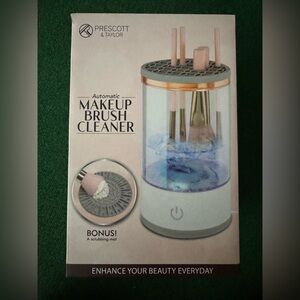 Makeup Brush Cleaner w/ Scrubbing Mat
